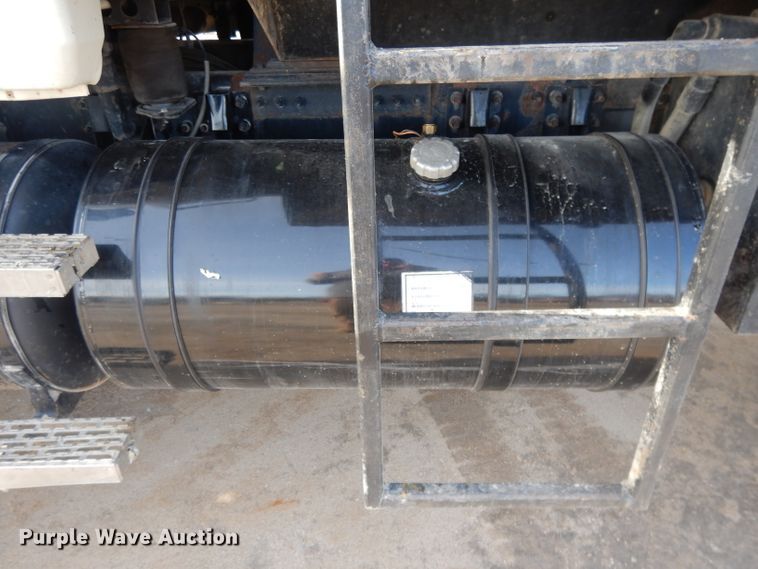 image for item DL2086 2006 Mack Granite CT713  dump truck