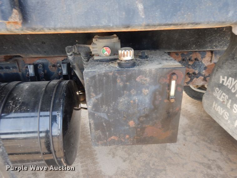 image for item DL2086 2006 Mack Granite CT713  dump truck