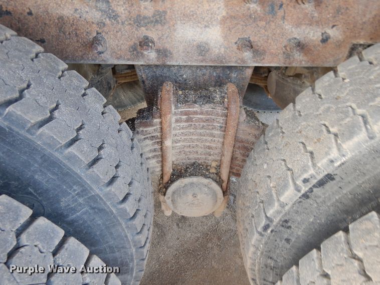 image for item DL2086 2006 Mack Granite CT713  dump truck