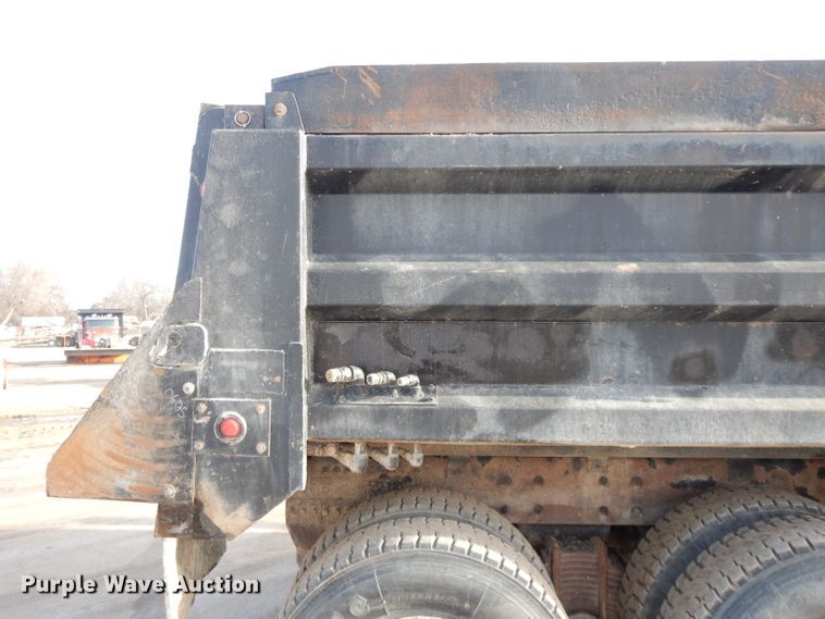 image for item DL2086 2006 Mack Granite CT713  dump truck
