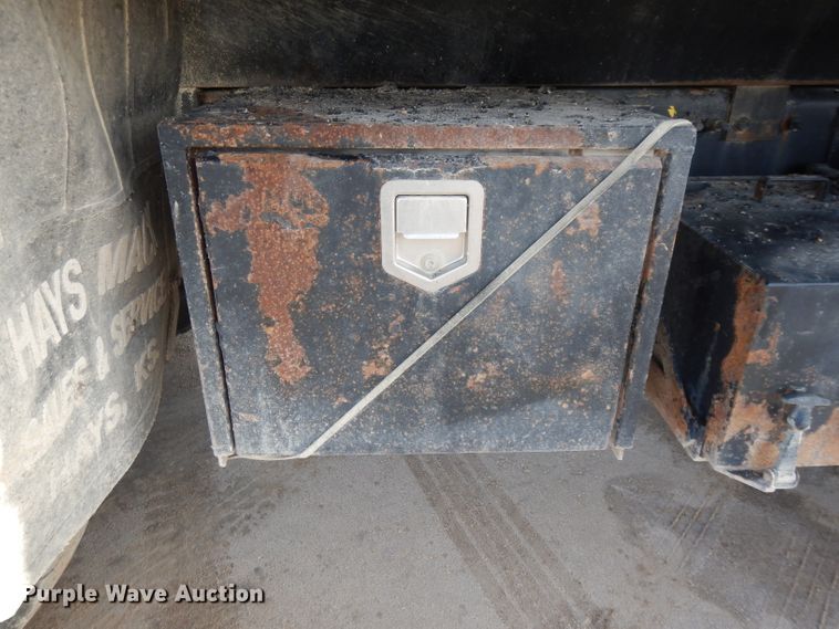 image for item DL2086 2006 Mack Granite CT713  dump truck