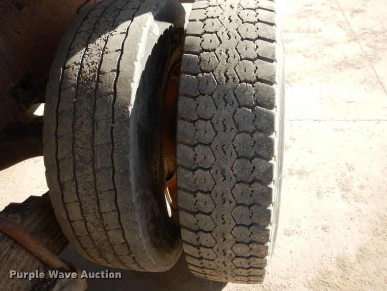 image for item DL2086 2006 Mack Granite CT713  dump truck