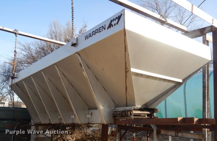 image for item DL2086 2006 Mack Granite CT713  dump truck