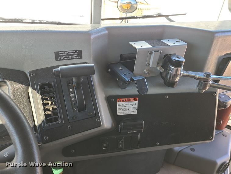 image for item DN6001 2008 Blue Bird Vision  school bus