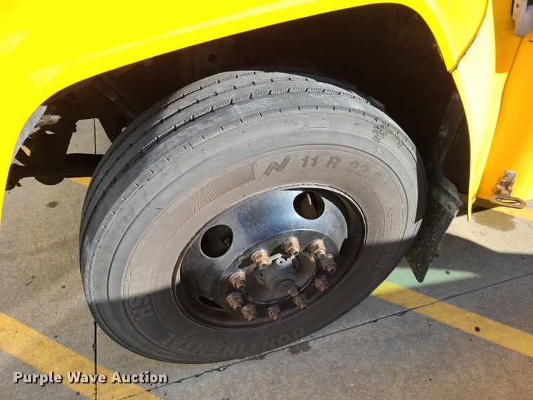 image for item DN6001 2008 Blue Bird Vision  school bus