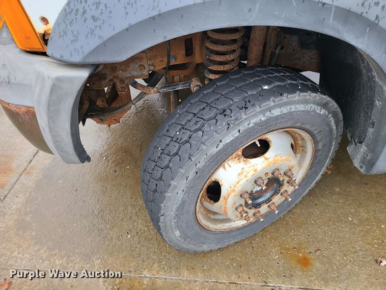 image for item FW9662 2005 Ford F450 Super Duty  dump truck