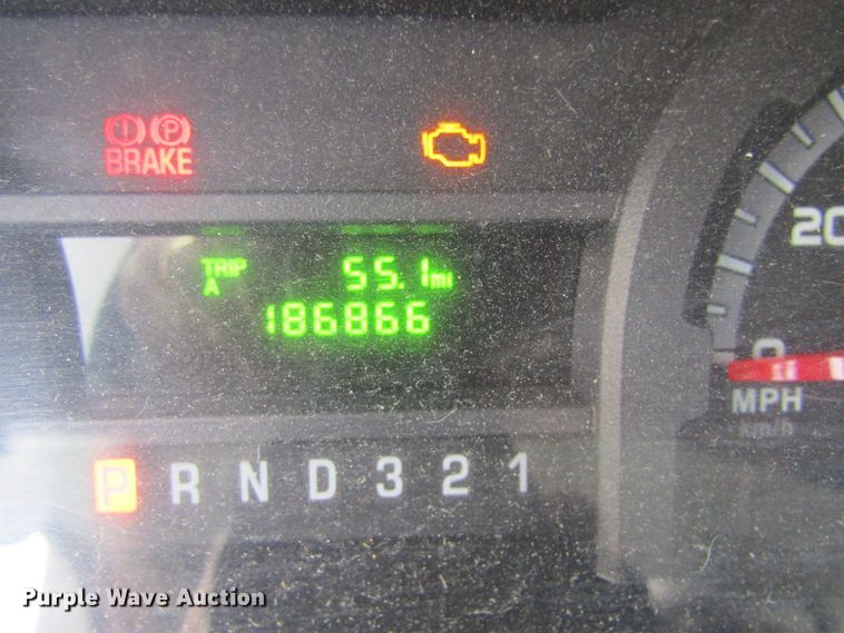 image for item GC9788 2009 Ford E450  shuttle bus