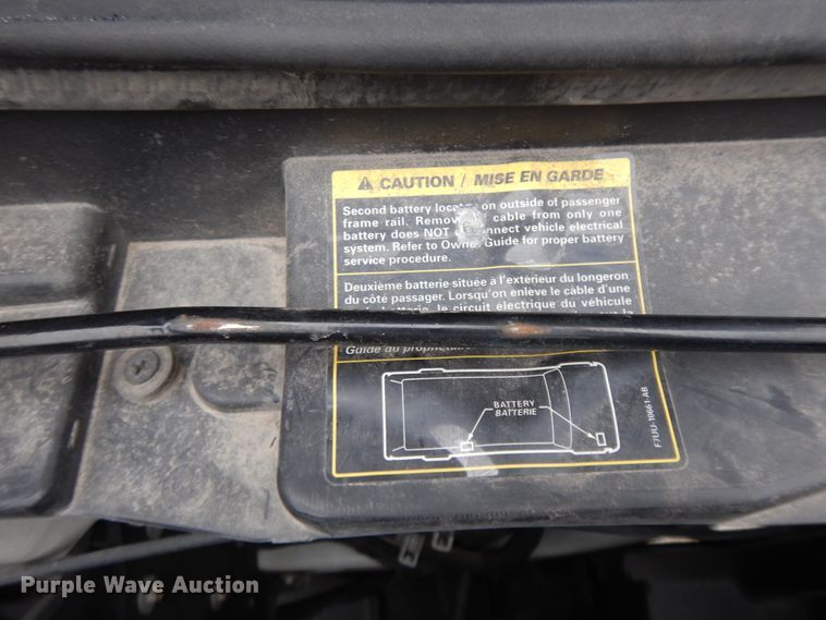 image for item GG9332 2009 Ford E350  shuttle bus