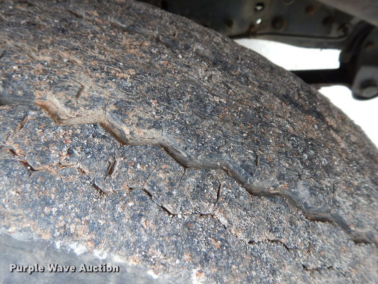 image for item GG9334 1984 Chevrolet 70  box truck