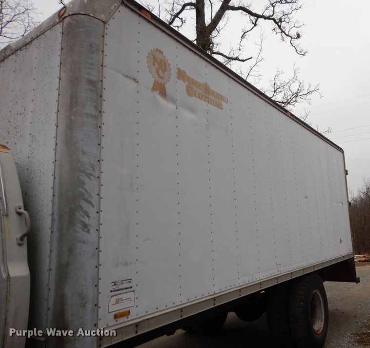 image for item GG9334 1984 Chevrolet 70  box truck