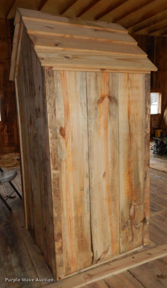 image for item GG9335 Storage cabinet