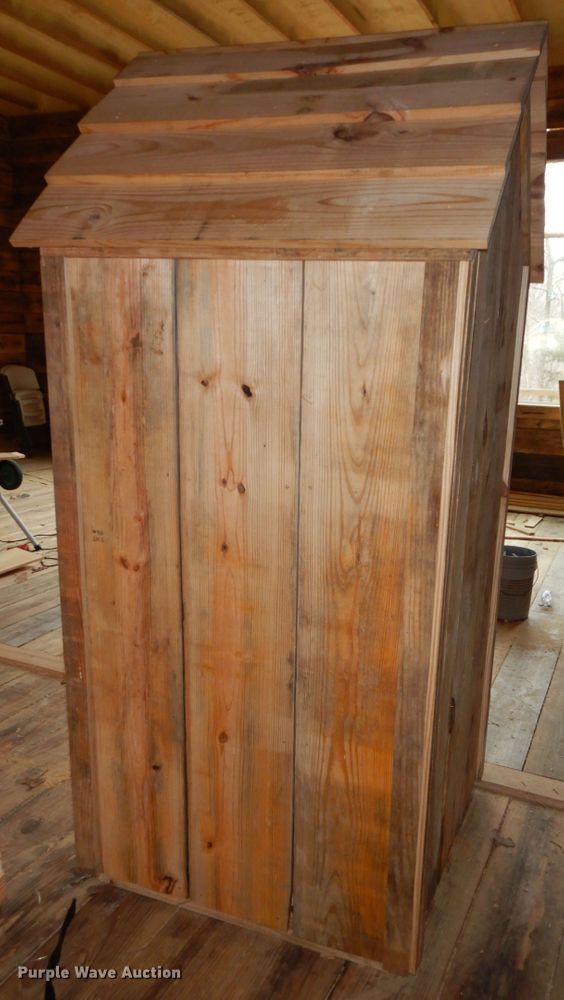 image for item GG9335 Storage cabinet