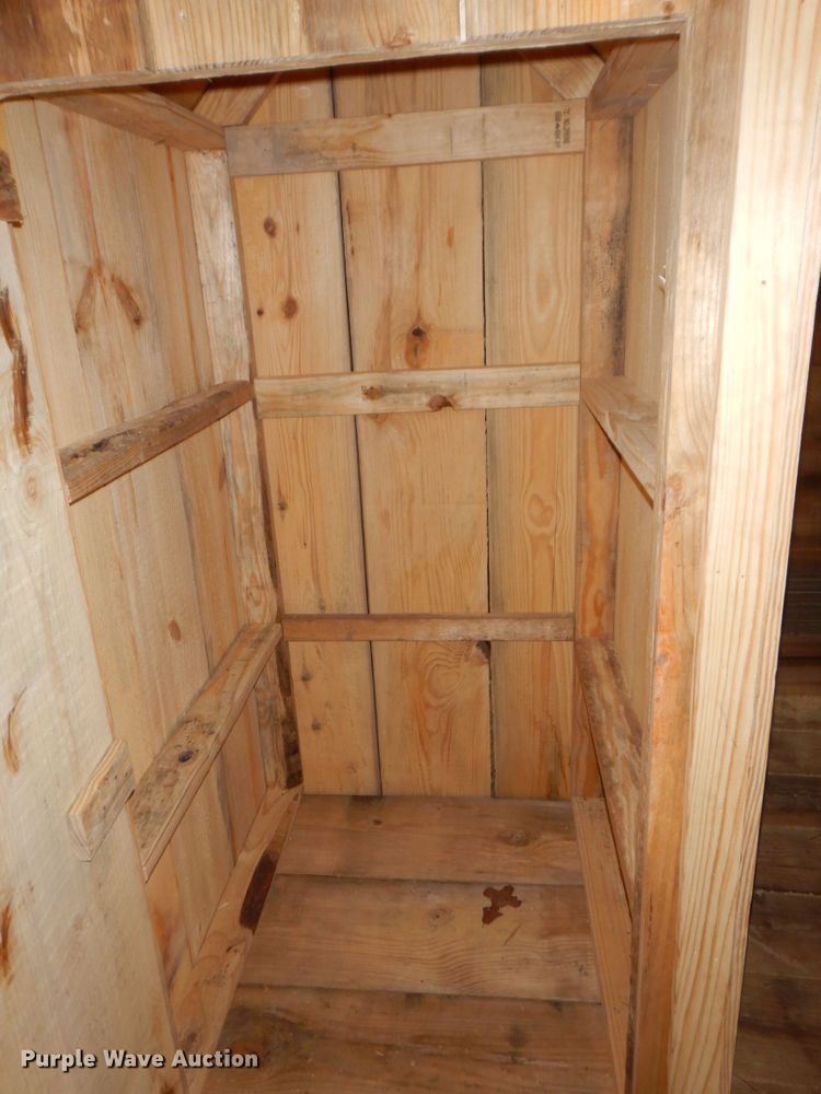 image for item GG9335 Storage cabinet