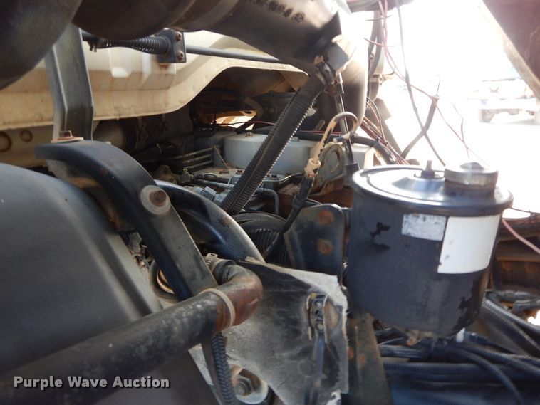 image for item GG9375 1993 Ford Cargo 7000  street sweeper truck