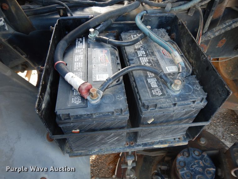 image for item GG9375 1993 Ford Cargo 7000  street sweeper truck