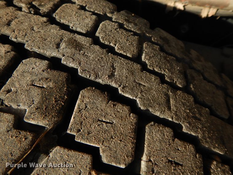 image for item GG9375 1993 Ford Cargo 7000  street sweeper truck