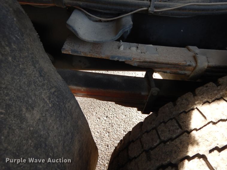 image for item GG9375 1993 Ford Cargo 7000  street sweeper truck