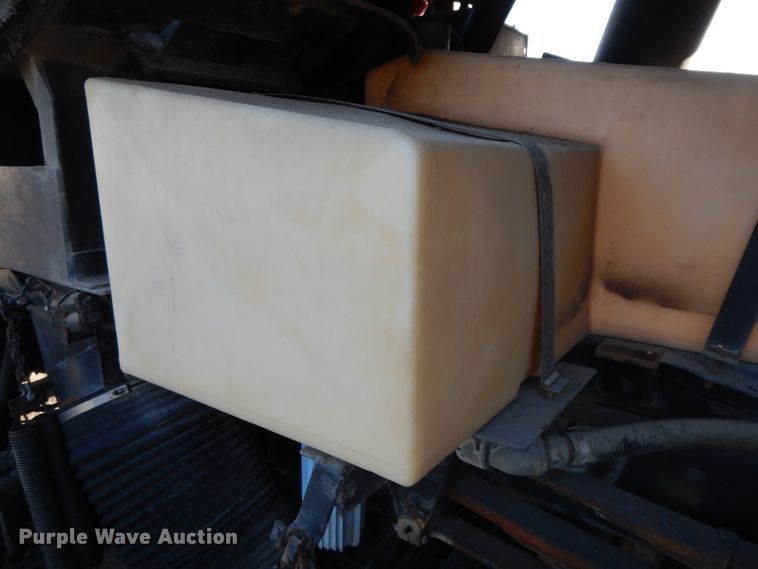 image for item GG9375 1993 Ford Cargo 7000  street sweeper truck