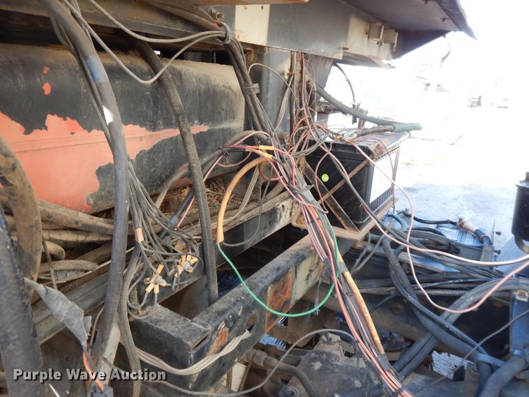 image for item GG9375 1993 Ford Cargo 7000  street sweeper truck