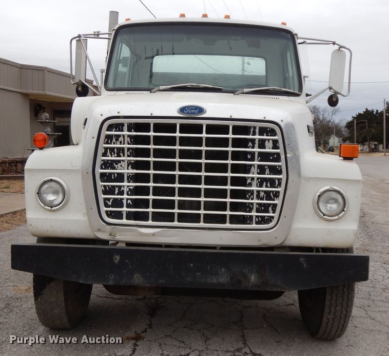 image for item GK9700 1987 Ford L8000  dump truck