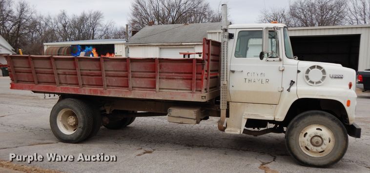 image for item GK9700 1987 Ford L8000  dump truck