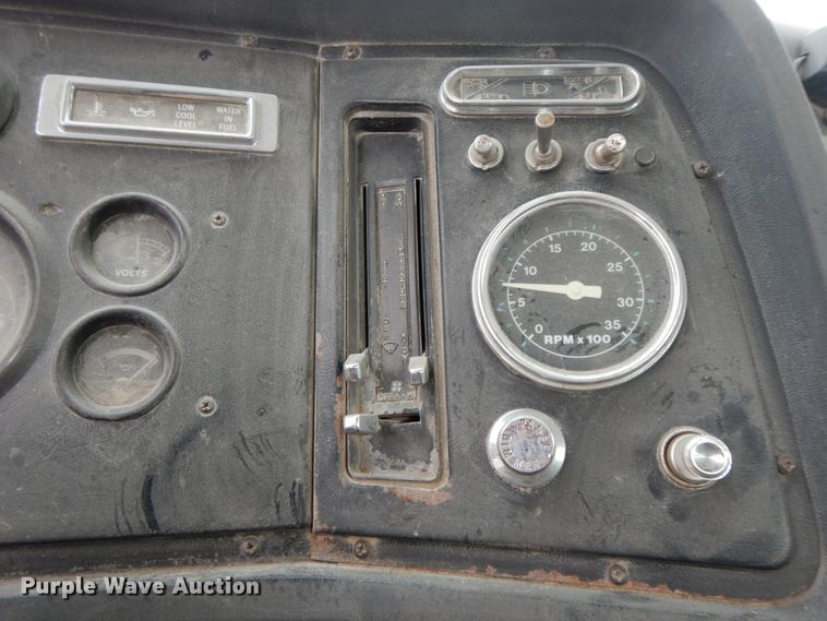 image for item GK9700 1987 Ford L8000  dump truck