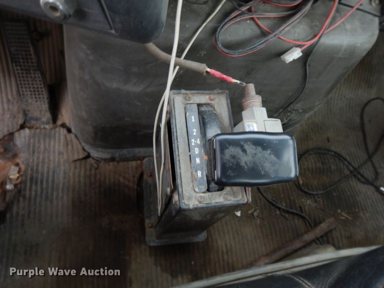 image for item GK9700 1987 Ford L8000  dump truck