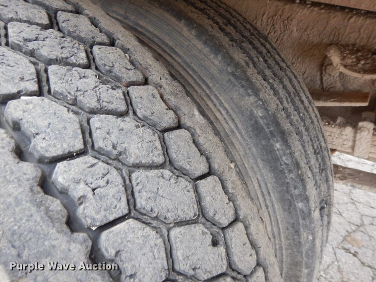 image for item GK9700 1987 Ford L8000  dump truck