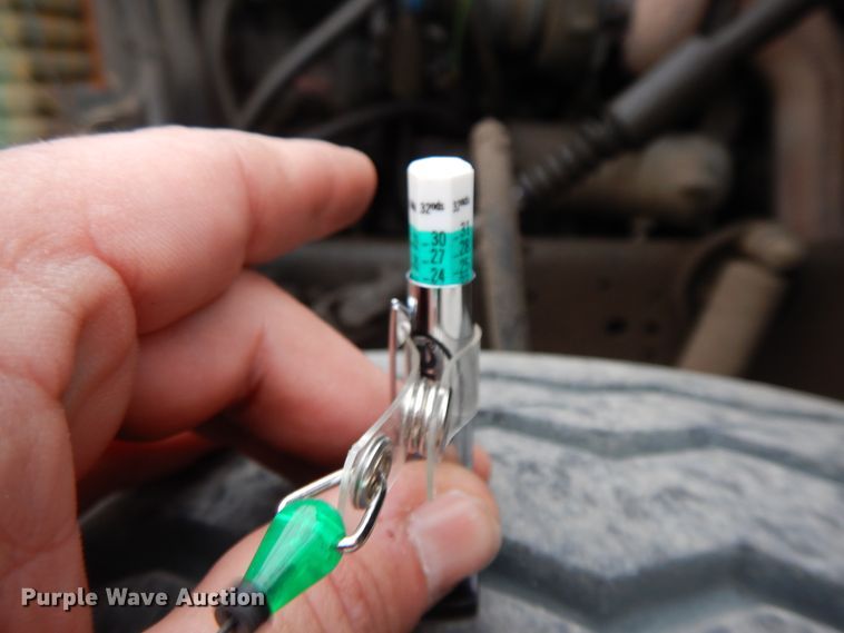 image for item GK9700 1987 Ford L8000  dump truck