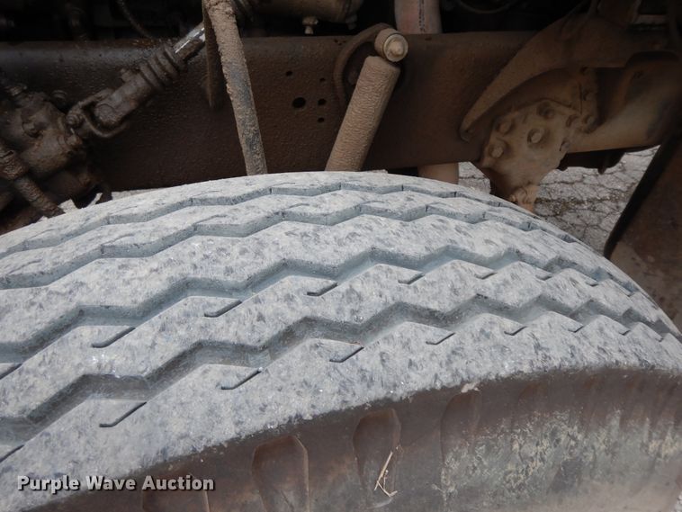 image for item GK9700 1987 Ford L8000  dump truck