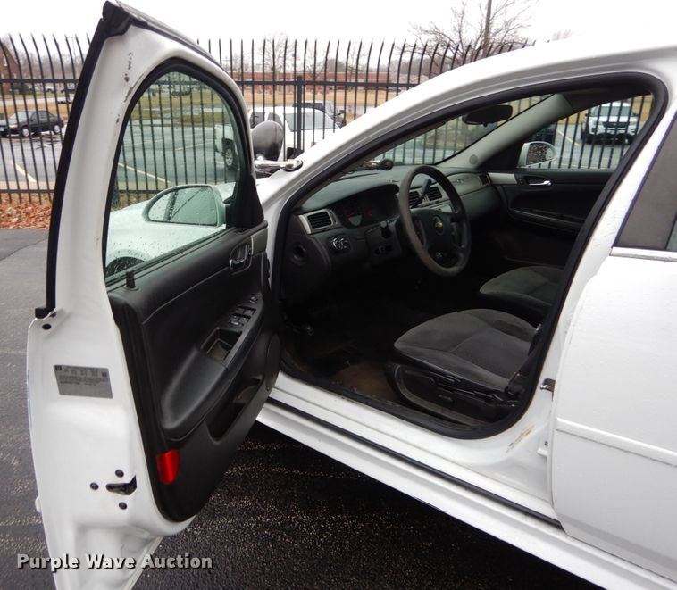 image for item GT9547 2014 Chevrolet Impala Police