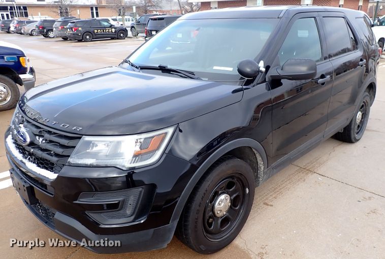 image for item HC9885 2017 Ford Explorer Police Interceptor  SUV