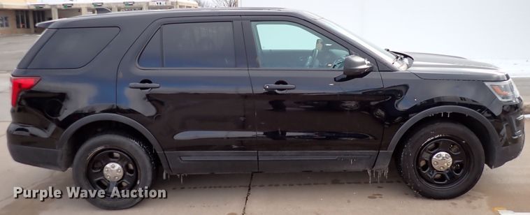 image for item HC9885 2017 Ford Explorer Police Interceptor  SUV