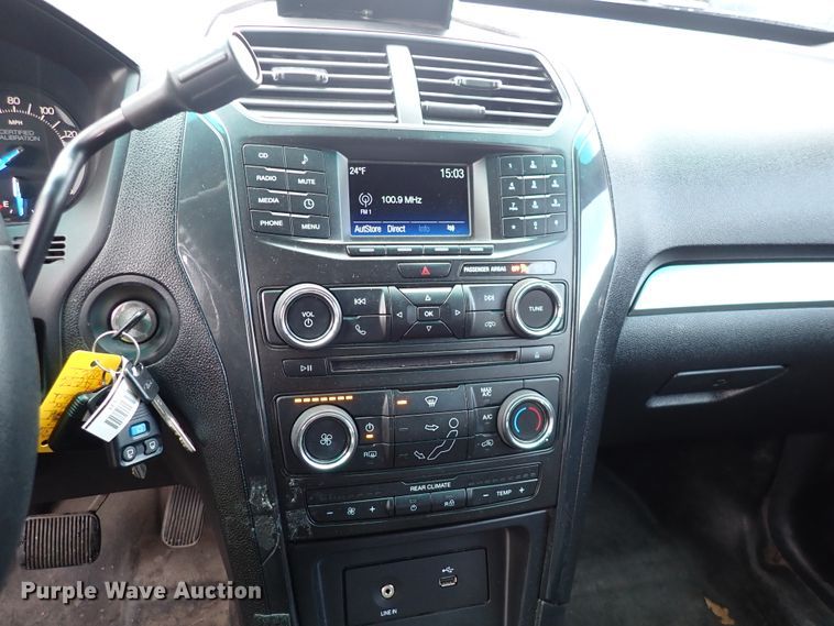 image for item HC9885 2017 Ford Explorer Police Interceptor  SUV