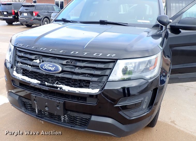 image for item HC9885 2017 Ford Explorer Police Interceptor  SUV