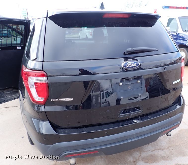 image for item HC9885 2017 Ford Explorer Police Interceptor  SUV