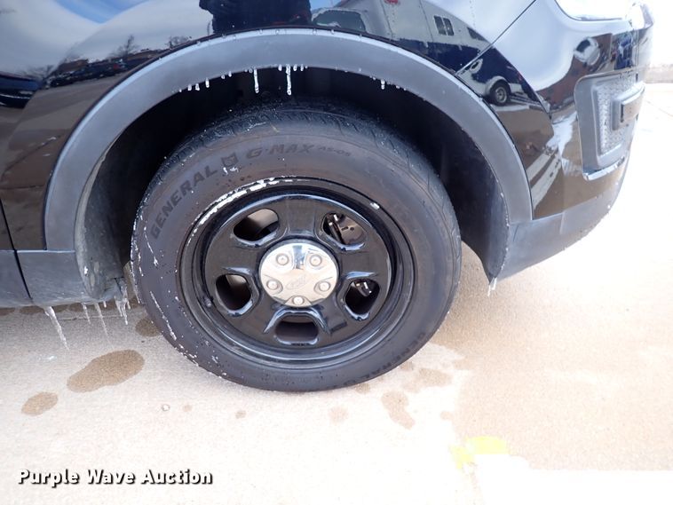 image for item HC9885 2017 Ford Explorer Police Interceptor  SUV