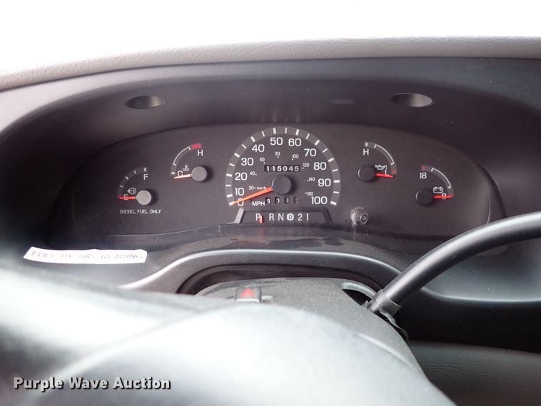 image for item HC9888 1998 Ford Econoline E450  Ambulance