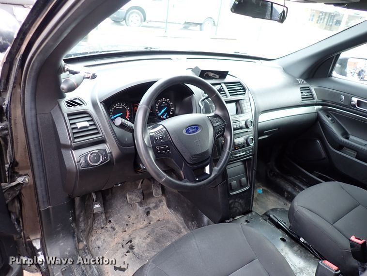 image for item HC9889 2018 Ford Explorer Police Interceptor  SUV