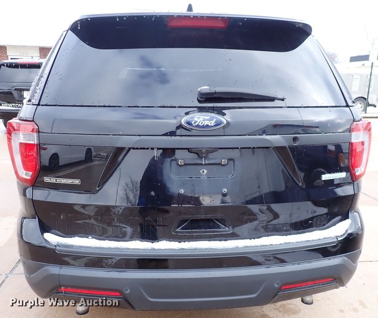 image for item HC9889 2018 Ford Explorer Police Interceptor  SUV