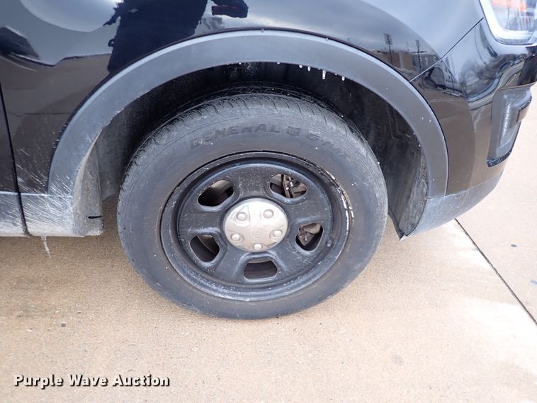 image for item HC9889 2018 Ford Explorer Police Interceptor  SUV