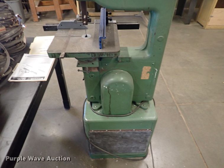 image for item HC9916 Powermatic 141 bandsaw
