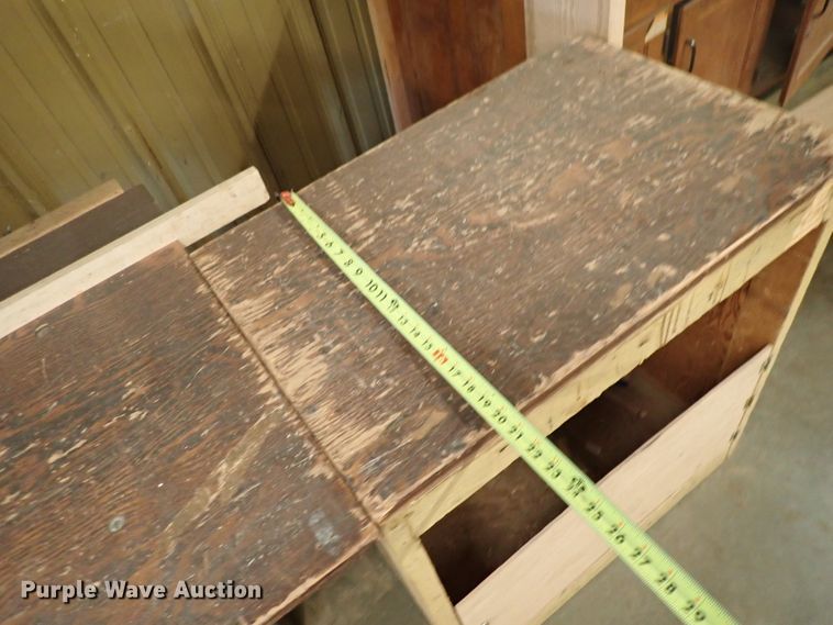 image for item HC9917 Black & Decker 11531 radial arm saw