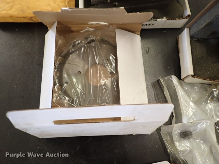 image for item HC9919 Woodsmaster W-725 planer