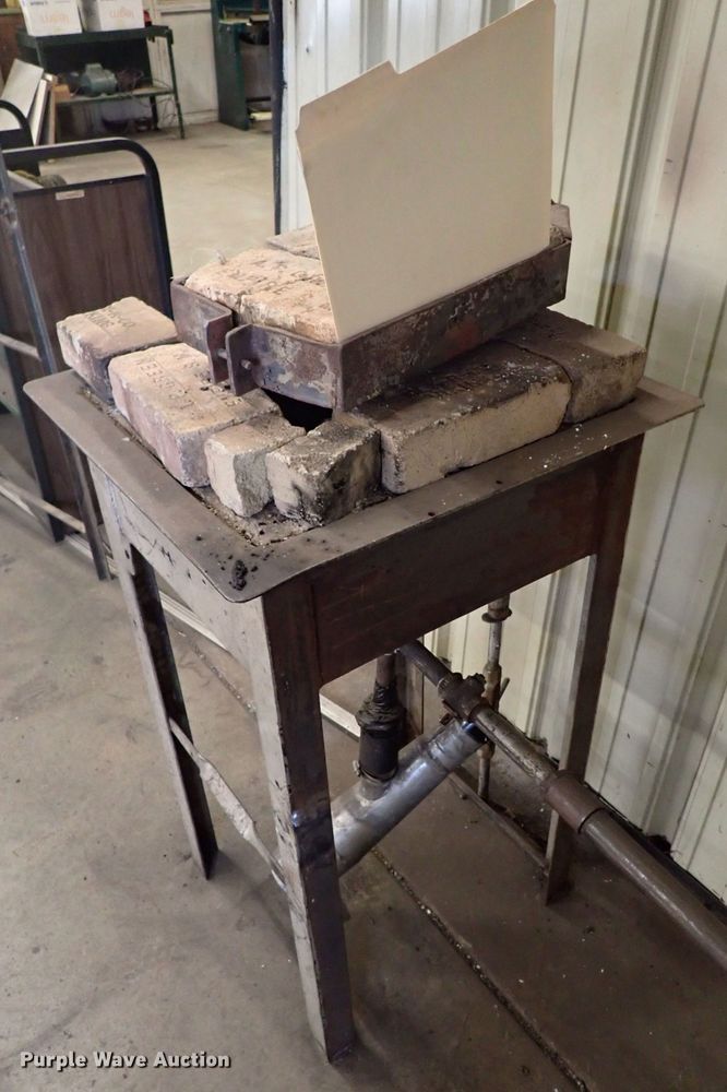 image for item HC9922 Forge