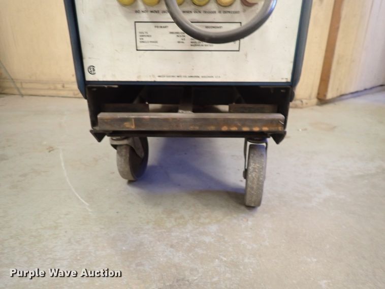 image for item HC9927 Miller Miller Matic 35 welder