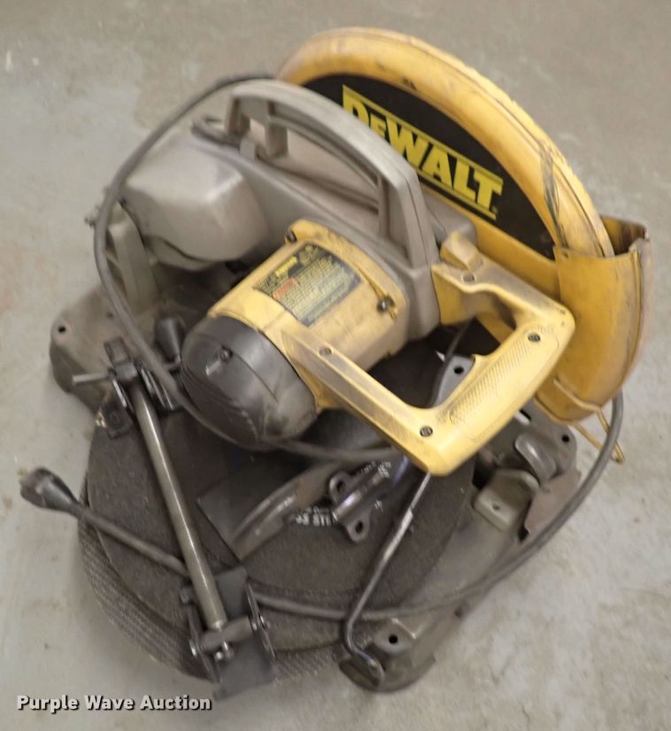 image for item HC9930 Dewalt DW871 chop saw