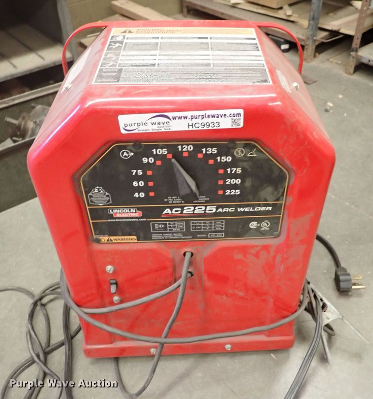 image for item HC9933 Lincoln AC225 arc welder