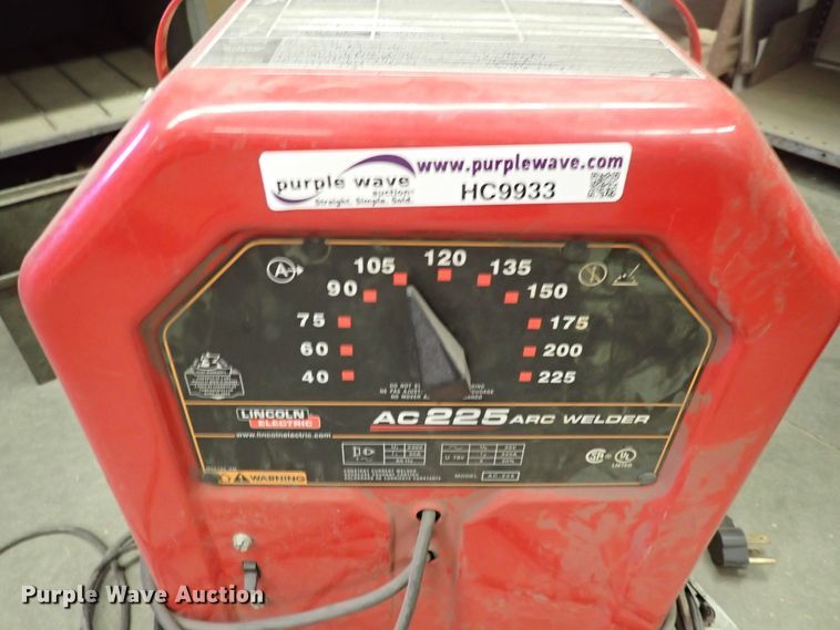 image for item HC9933 Lincoln AC225 arc welder