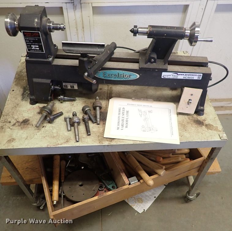 image for item HC9935 Excelsior lathe